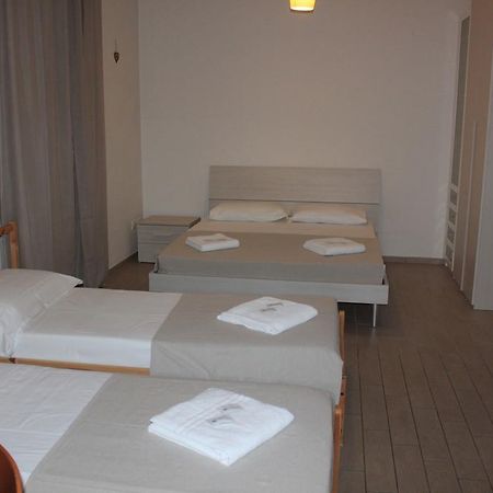 Serenity House Hotel Firenze Bagian luar foto